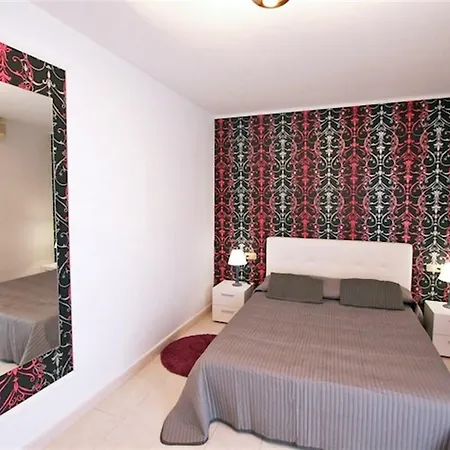 Stunning 4 Bedroom Apartment In Sitges Appartamento Sitges