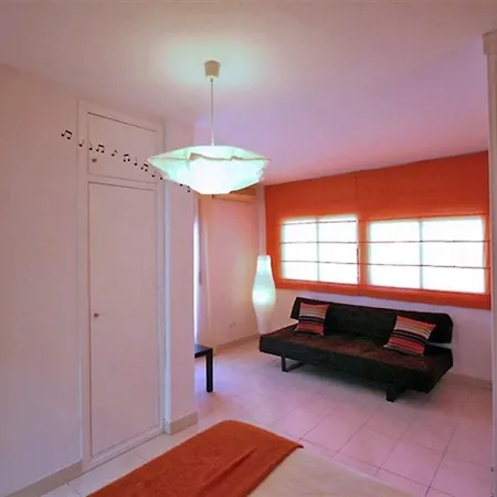 Appartamento Stunning 4 Bedroom Apartment In Sitges *