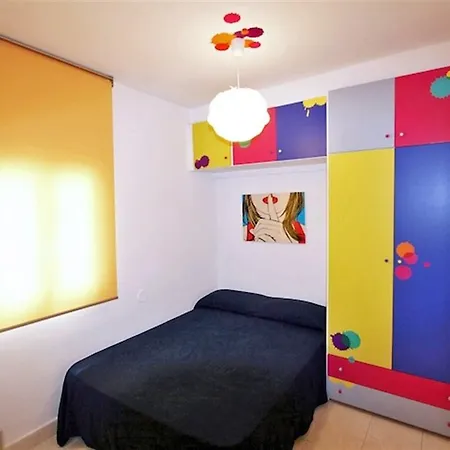 Stunning 4 Bedroom Apartment In Sitges Appartamento *